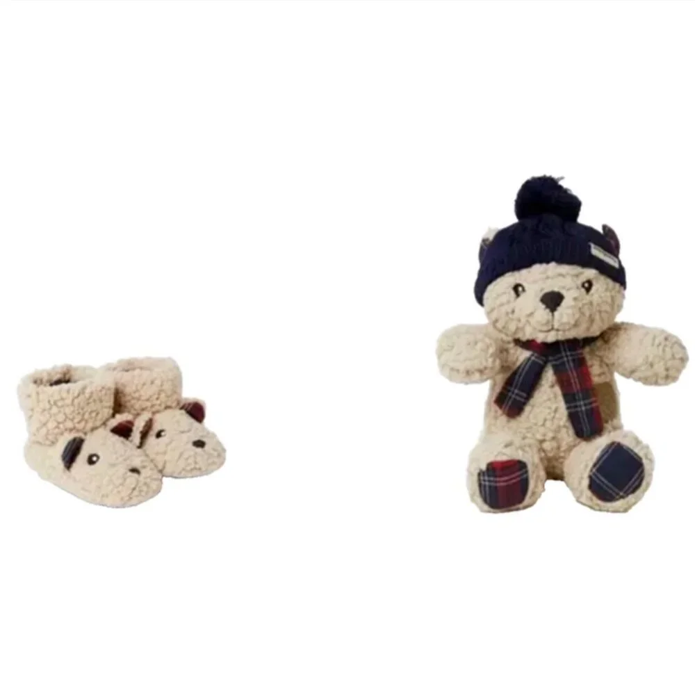 Dearfoams Baby Boys Girls Harley Baby Bear Bundle Slippers & Matching Teddy Bear